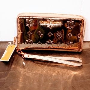 Michael Kors Jet Set Cell Phone wristlet Wallet